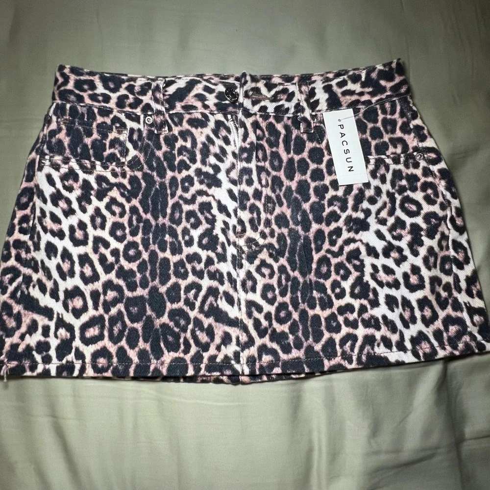 PacSun Leopard Print Denim Mini Skirt Brown Tan Animal Print‎ Size 26 NWT